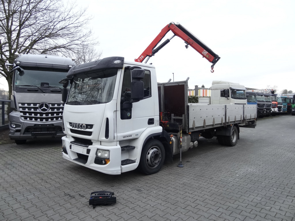 Camião grua, Camião de caixa aberta/ Plataforma Iveco EuroCargo 120E25 Fassi F38: foto 7