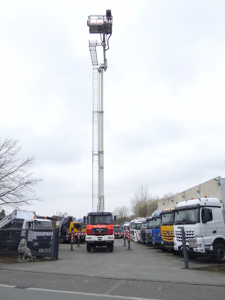 Locação financeira de MAN FE 410 6X6 Feuerwehr Vema Lift 32 Meter MAN FE 410 6X6 Feuerwehr Vema Lift 32 Meter: foto 15