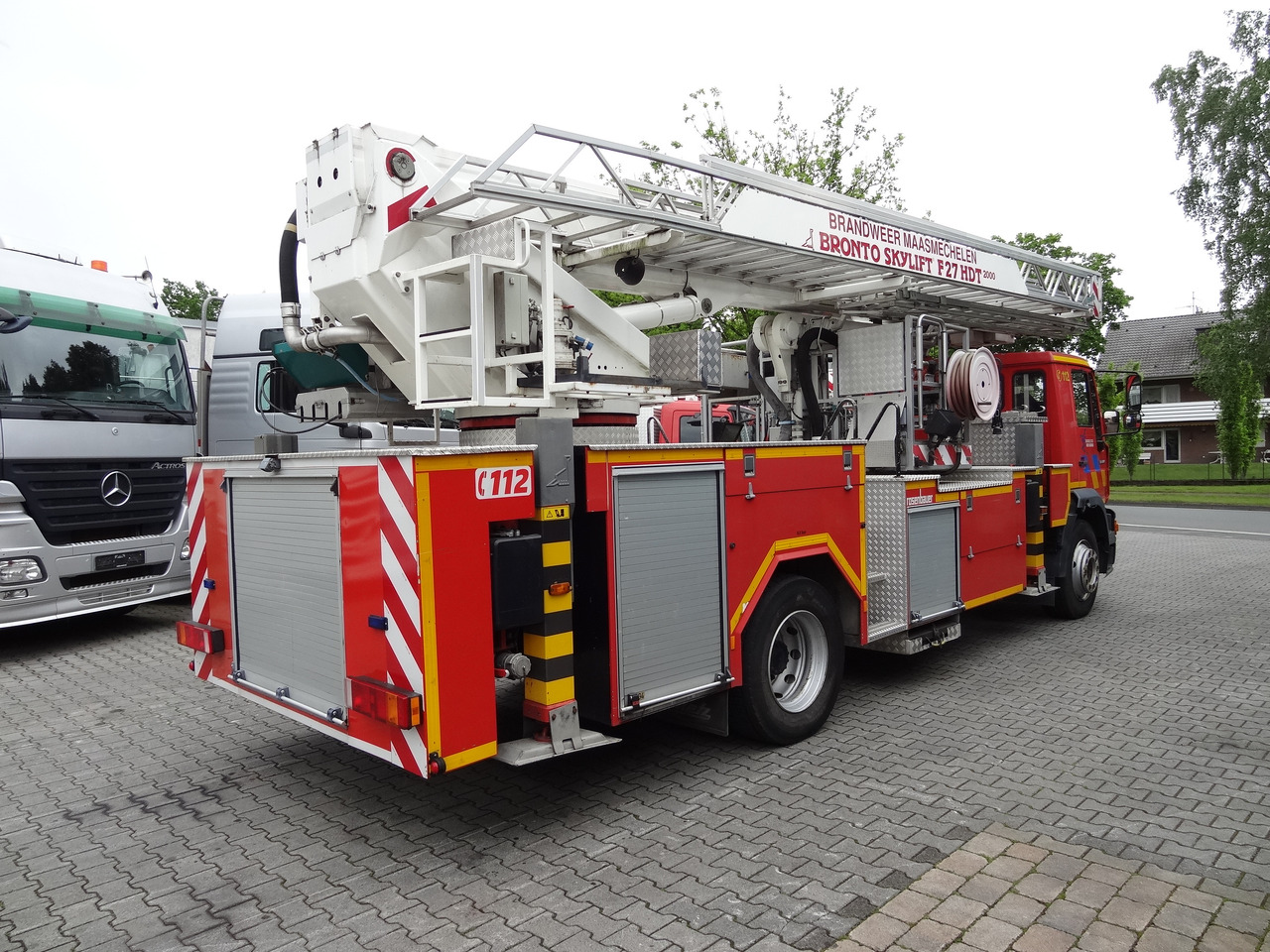 Locação financeira de MAN L2000 18.284 Feuerwehr Bronto Skylift 27 Meter MAN L2000 18.284 Feuerwehr Bronto Skylift 27 Meter: foto 10 Locação financeira de MAN L2000 18.284 Feuerwehr Bronto Skylift 27 Meter MAN L2000 18.284 Feuerwehr Bronto Skylift 27 Meter: foto 10