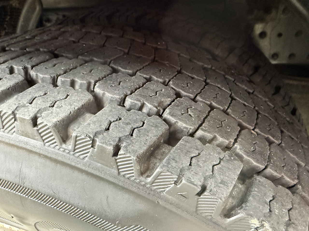 MAN TGM 12.240 Palfinger 11001 bis 19 Meter - Camião grua, Camião de caixa aberta/ Plataforma: foto 2 MAN TGM 12.240 Palfinger 11001 bis 19 Meter - Camião grua, Camião de caixa aberta/ Plataforma: foto 2