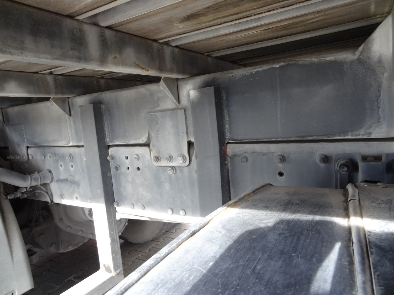 MAN TGS 26.320 6X4 BB mit Kran Fassi F175 - Camião de caixa aberta/ Plataforma, Camião grua: foto 2 MAN TGS 26.320 6X4 BB mit Kran Fassi F175 - Camião de caixa aberta/ Plataforma, Camião grua: foto 2