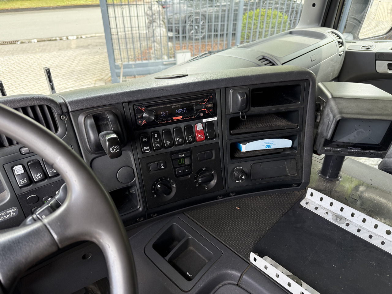 Scania P420 8X2*6 - Camião chassi: foto 2 Scania P420 8X2*6 - Camião chassi: foto 2