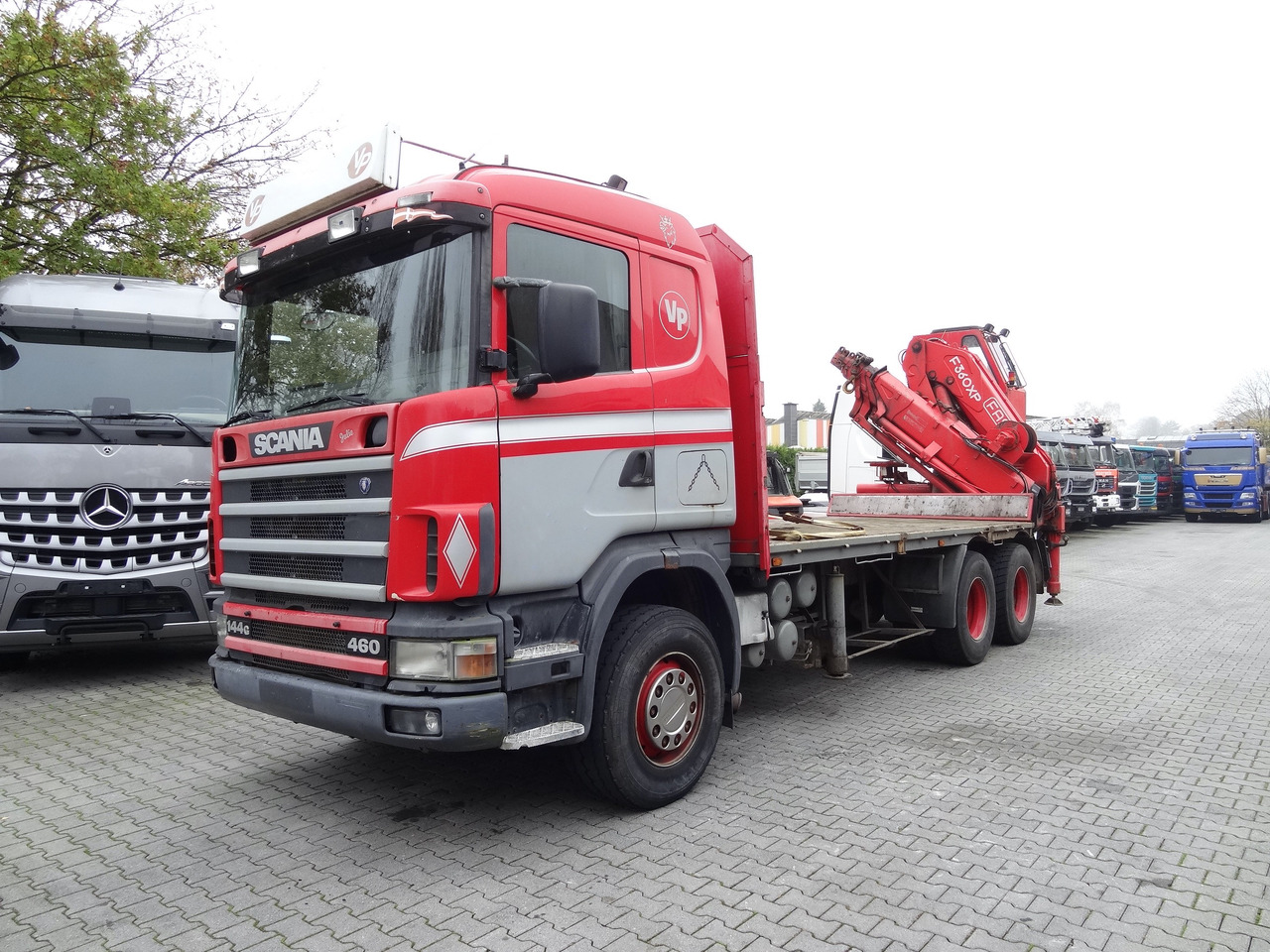 Camião de caixa aberta/ Plataforma, Camião grua Scania R144 460 6X4 Fassi 360 bis 25 Meter: foto 8