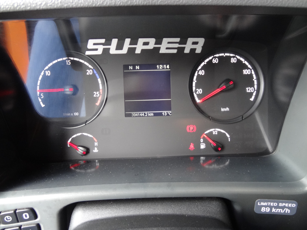 Scania R480 6X2*4 Kran Atlas 240 bis 20 Meter - Camião de caixa aberta/ Plataforma, Camião grua: foto 5 Scania R480 6X2*4 Kran Atlas 240 bis 20 Meter - Camião de caixa aberta/ Plataforma, Camião grua: foto 5