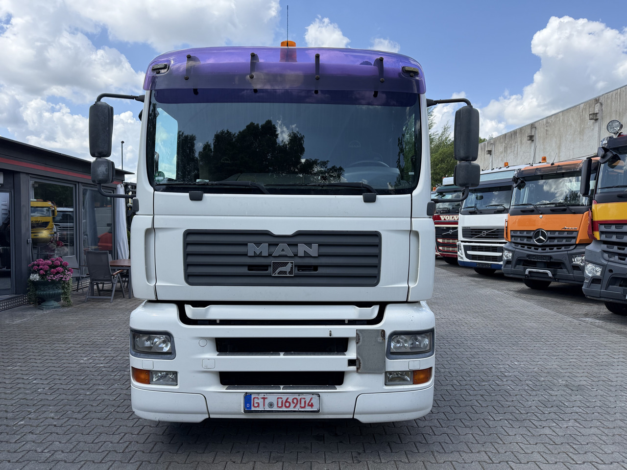 Tractor MAN TGA 18.430 Kran Palfinger 16502 bis 26.5 Meter: foto 10 Tractor MAN TGA 18.430 Kran Palfinger 16502 bis 26.5 Meter: foto 10