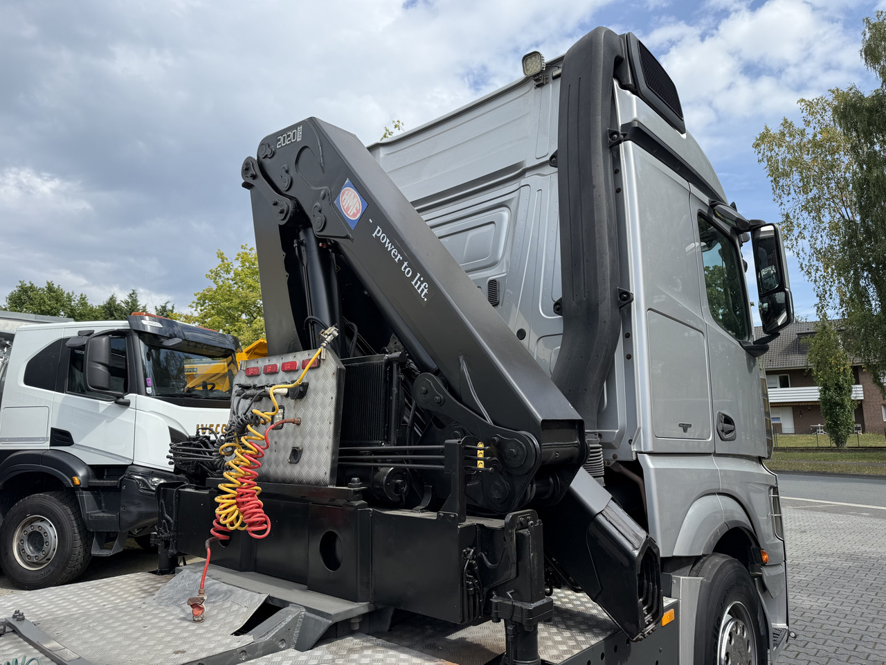 Tractor Mercedes-Benz Actros 1842LS Kran HMF 2020 bis 18 Meter: foto 15