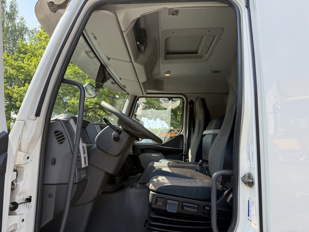 Volvo FE280 6X2*4 Carrier Supra 1150 - Camião frigorífico: foto 3 Volvo FE280 6X2*4 Carrier Supra 1150 - Camião frigorífico: foto 3
