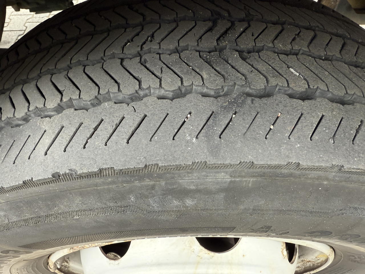 Volvo FL250.16 HMF 875 K3 - Camião grua: foto 3 Volvo FL250.16 HMF 875 K3 - Camião grua: foto 3