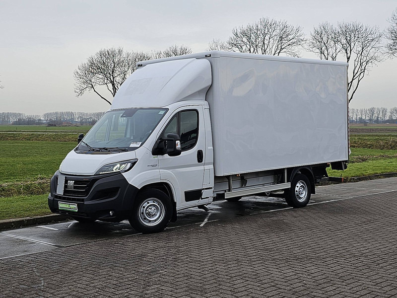 Fiat Ducato 35 AC AUTOMAAT EURO6 - Carrinha de contentor: foto 2 Fiat Ducato 35 AC AUTOMAAT EURO6 - Carrinha de contentor: foto 2