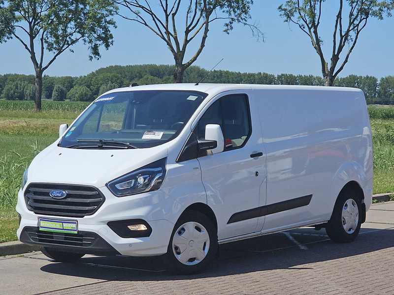 Ford Transit Custom 2.0 L2H1 Navi Trekhaak - Furgão compacto: foto 2 Ford Transit Custom 2.0 L2H1 Navi Trekhaak - Furgão compacto: foto 2