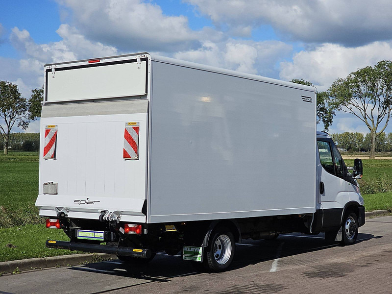 Iveco Daily 35C16 Bakwagen Laadklep - Carrinha de contentor: foto 3 Iveco Daily 35C16 Bakwagen Laadklep - Carrinha de contentor: foto 3