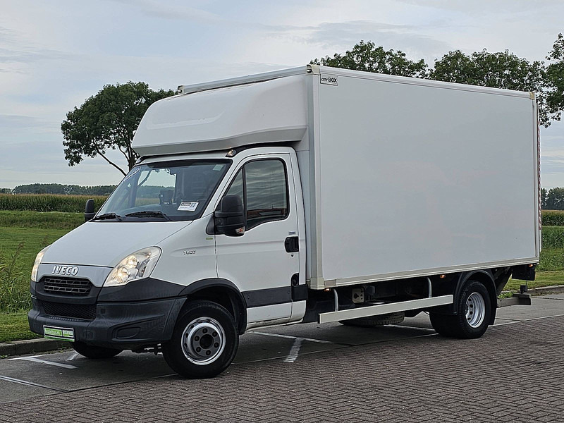 Iveco Daily 70C17 Bakwagen Laadklep! - Carrinha de contentor: foto 2 Iveco Daily 70C17 Bakwagen Laadklep! - Carrinha de contentor: foto 2