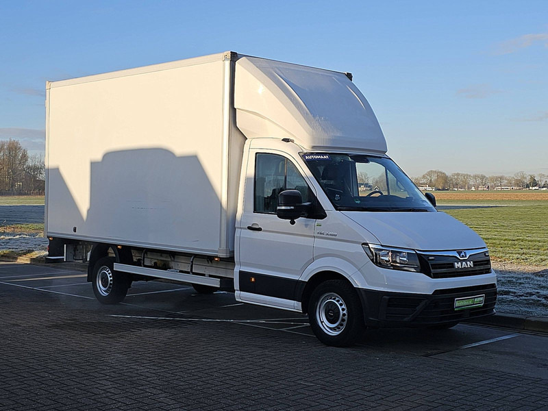 MAN TGE 3.180 ac automaat EURO6 - Carrinha de contentor: foto 5 MAN TGE 3.180 ac automaat EURO6 - Carrinha de contentor: foto 5