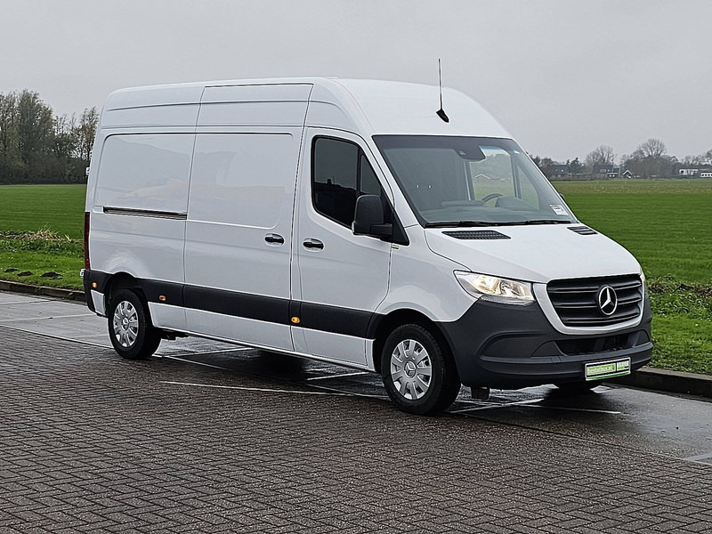 Mercedes-Benz Sprinter 215 ac automaat EURO6 - Furgão: foto 5 Mercedes-Benz Sprinter 215 ac automaat EURO6 - Furgão: foto 5