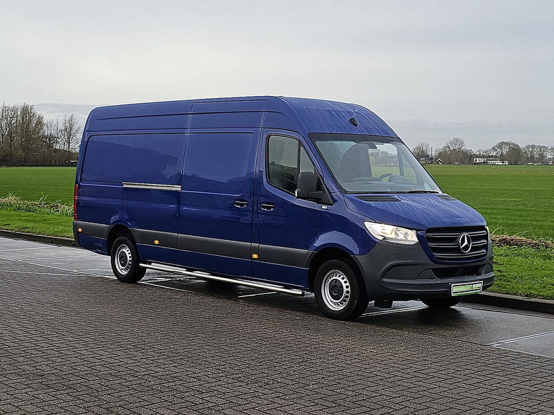 Mercedes-Benz Sprinter 314 CDI 2.2 AUT. L3H2 - Furgão: foto 5 Mercedes-Benz Sprinter 314 CDI 2.2 AUT. L3H2 - Furgão: foto 5