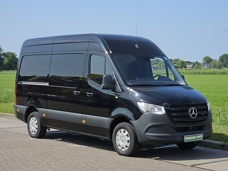 Mercedes-Benz Sprinter 315 L2H2 Mbux Euro6 AC! - Furgão compacto: foto 5 Mercedes-Benz Sprinter 315 L2H2 Mbux Euro6 AC! - Furgão compacto: foto 5