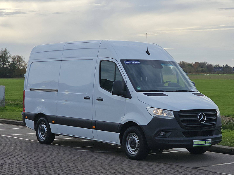 Mercedes-Benz Sprinter 316 L2H2 Navi Automaat - Furgão: foto 5 Mercedes-Benz Sprinter 316 L2H2 Navi Automaat - Furgão: foto 5