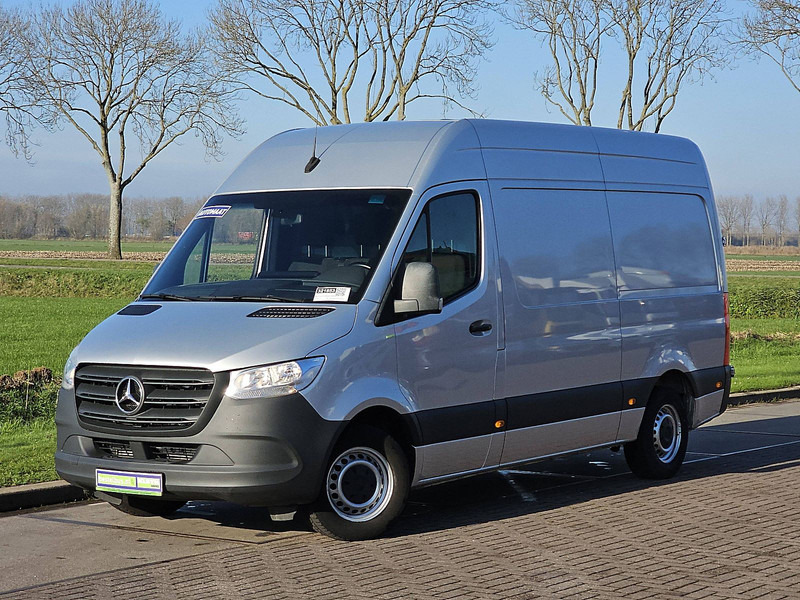 Mercedes-Benz Sprinter 316 L2H2 Navi RWD! - Furgão: foto 2 Mercedes-Benz Sprinter 316 L2H2 Navi RWD! - Furgão: foto 2