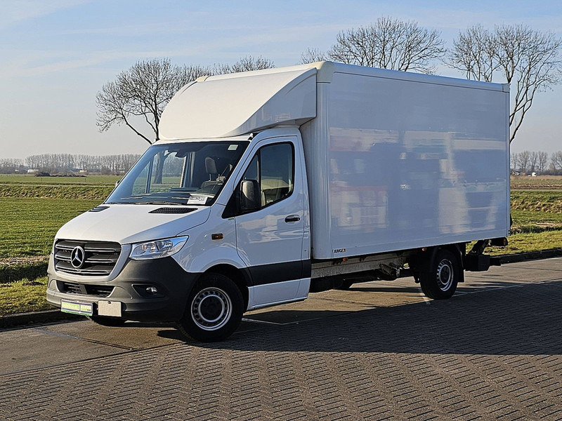 Mercedes-Benz Sprinter 317 Bakwagen Laadklep! - Carrinha de contentor: foto 2 Mercedes-Benz Sprinter 317 Bakwagen Laadklep! - Carrinha de contentor: foto 2