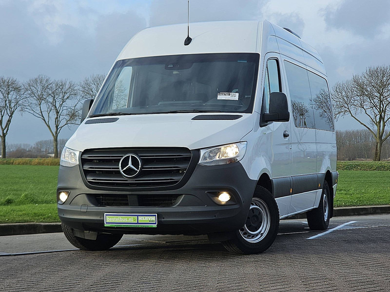 Mercedes-Benz Sprinter 317 L2H2 9-Pers + Lift ! - Minibus, Furgão de passageiros: foto 1 Mercedes-Benz Sprinter 317 L2H2 9-Pers + Lift ! - Minibus, Furgão de passageiros: foto 1