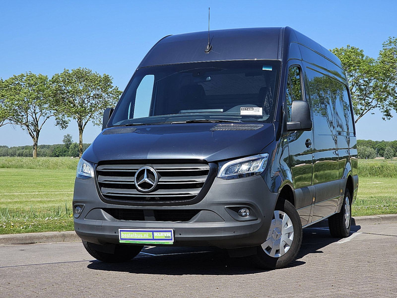 Mercedes-Benz Sprinter 317 L2H2 LED Navi PDC! - Furgão compacto: foto 1 Mercedes-Benz Sprinter 317 L2H2 LED Navi PDC! - Furgão compacto: foto 1