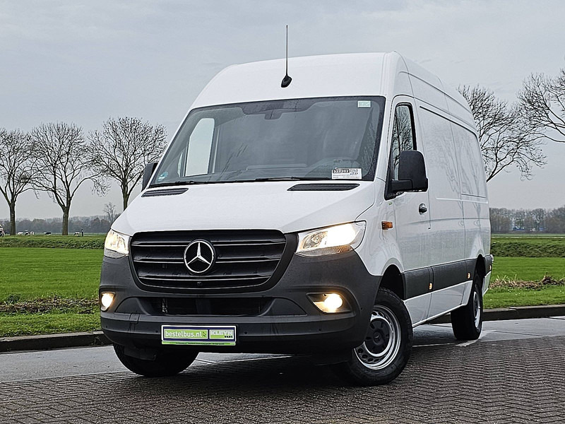 Mercedes-Benz Sprinter 317 L2H2 Mbux Navi RWD! - Furgão: foto 1 Mercedes-Benz Sprinter 317 L2H2 Mbux Navi RWD! - Furgão: foto 1