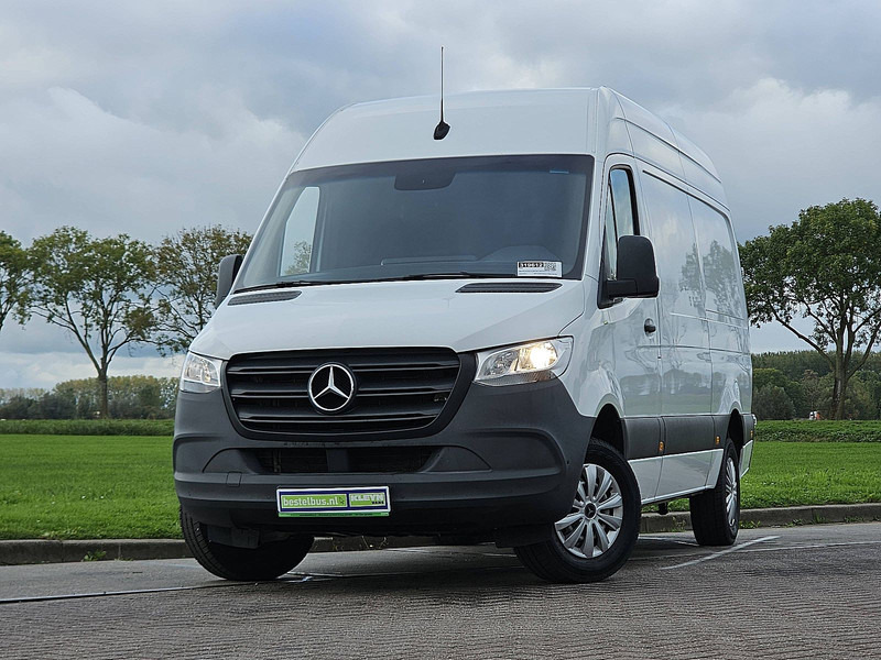 Mercedes-Benz Sprinter 317 L2H2 Mbux Trekhaak ! - Furgão: foto 1 Mercedes-Benz Sprinter 317 L2H2 Mbux Trekhaak ! - Furgão: foto 1