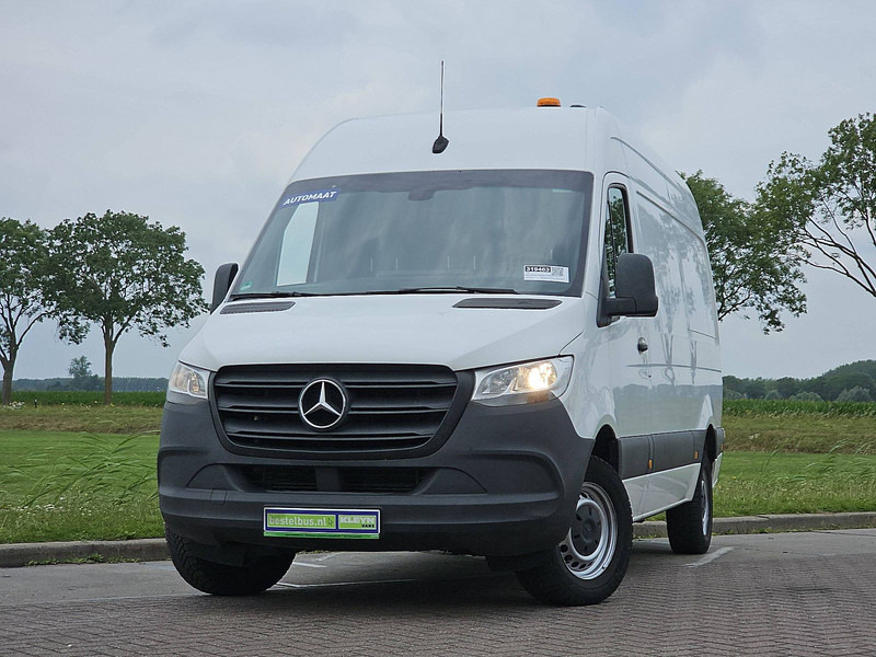 Mercedes-Benz Sprinter 319 L2H2 V6 3.5t-Trekh. - Furgão: foto 1 Mercedes-Benz Sprinter 319 L2H2 V6 3.5t-Trekh. - Furgão: foto 1
