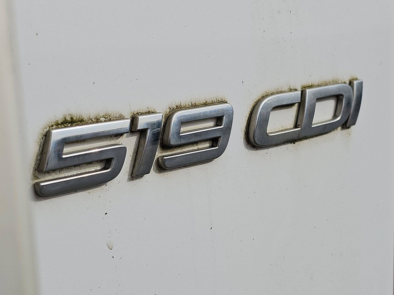 Furgão Mercedes-Benz Sprinter 519 CDI 3.0 V6 L2H2: foto 12
