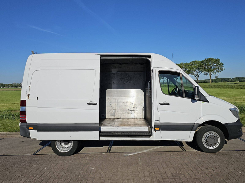 Furgão Mercedes-Benz Sprinter 519 V6 3.0 LTR EURO6: foto 14
