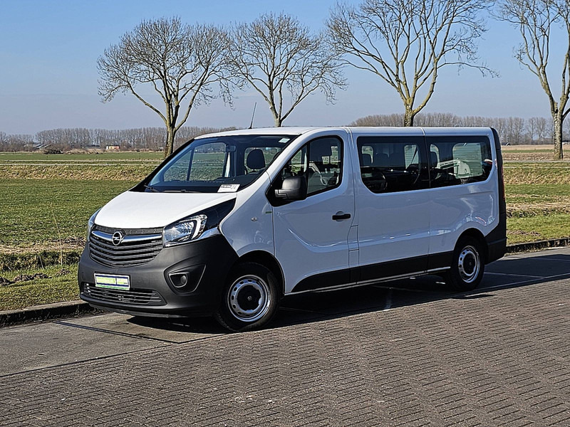 Opel Vivaro 1.6 KOMBI 8+ 1, Incl BPM - Minibus, Furgão de passageiros: foto 2 Opel Vivaro 1.6 KOMBI 8+ 1, Incl BPM - Minibus, Furgão de passageiros: foto 2