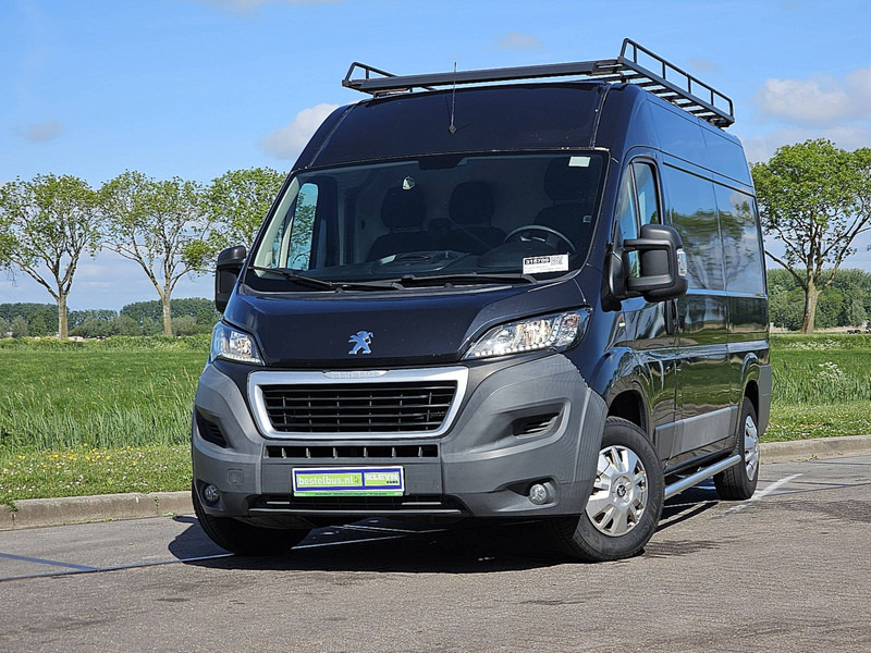 Peugeot Boxer 2.2 L2H2 Imperiaal Airco - Furgão compacto: foto 1 Peugeot Boxer 2.2 L2H2 Imperiaal Airco - Furgão compacto: foto 1