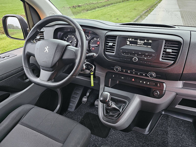 Locação financeira de Peugeot Expert 2.0 L3 XL Airco Euro6! Peugeot Expert 2.0 L3 XL Airco Euro6!: foto 8 Locação financeira de Peugeot Expert 2.0 L3 XL Airco Euro6! Peugeot Expert 2.0 L3 XL Airco Euro6!: foto 8