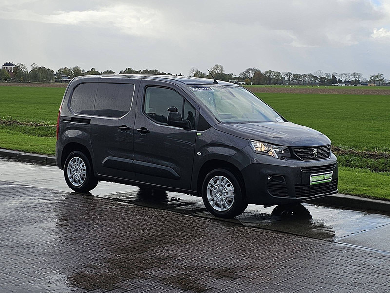 Peugeot Partner  ac automaat EURO6 - Carrinha de contentor: foto 5 Peugeot Partner  ac automaat EURO6 - Carrinha de contentor: foto 5