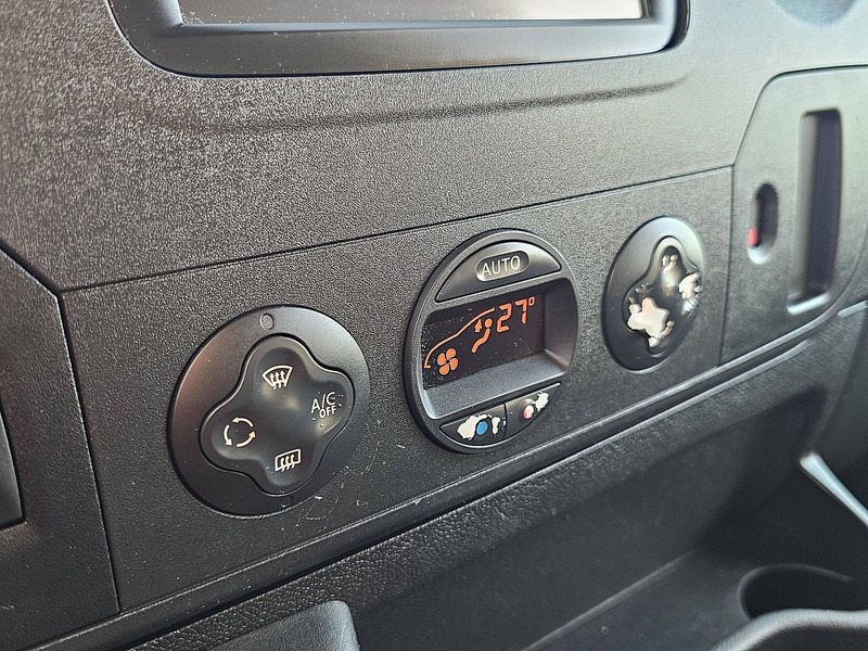 Carrinha de contentor Renault Master 2.3 Bakwagen Laadklep!: foto 11 Carrinha de contentor Renault Master 2.3 Bakwagen Laadklep!: foto 11