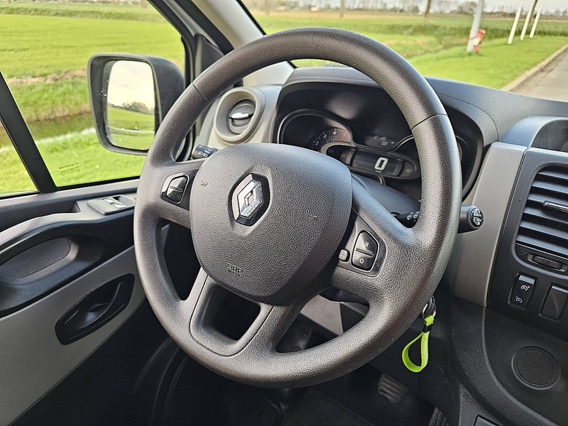 Locação financeira de Renault Trafic 1.6 DCI Renault Trafic 1.6 DCI: foto 10