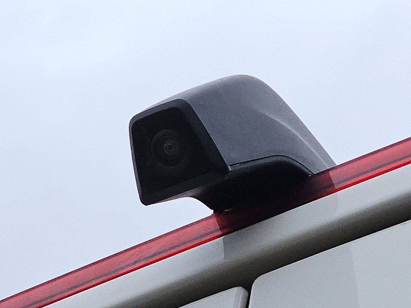 Furgão Volkswagen Crafter 2.0 TDI 177 AUT. L3H3: foto 18