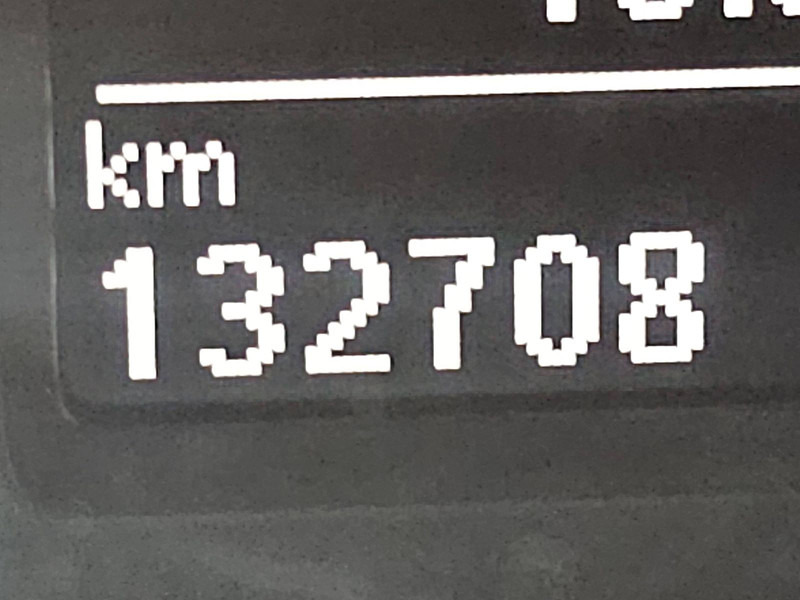 Furgão compacto Volkswagen Transporter 2.0 TDI L1H1 Airco Euro6 NAP: foto 9 Furgão compacto Volkswagen Transporter 2.0 TDI L1H1 Airco Euro6 NAP: foto 9