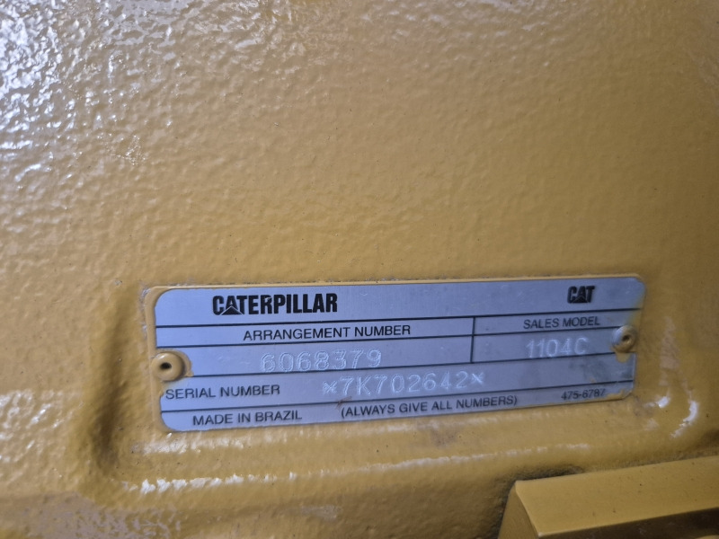 Caterpillar 3054C DITAAC Engine + Radiator - Motor para Equipamento industrial: foto 3 Caterpillar 3054C DITAAC Engine + Radiator - Motor para Equipamento industrial: foto 3