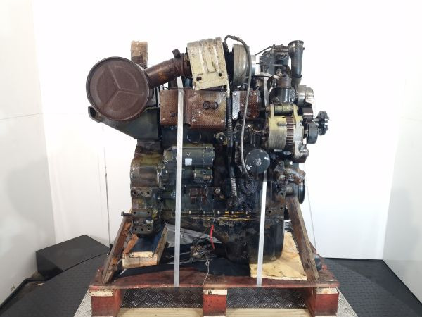 Komatsu/Cummins S4D102E-1/4BT3.9 Engine (Plant) - Motor para Máquina de construção: foto 4 Komatsu/Cummins S4D102E-1/4BT3.9 Engine (Plant) - Motor para Máquina de construção: foto 4