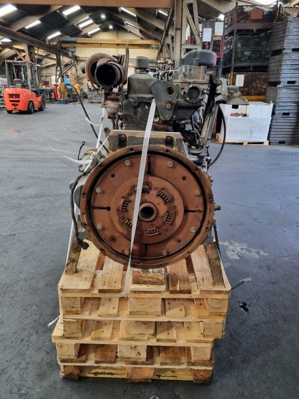 Komatsu SAA6D108E PC300-6 Engine (Plant) - Motor para Máquina de construção: foto 3 Komatsu SAA6D108E PC300-6 Engine (Plant) - Motor para Máquina de construção: foto 3