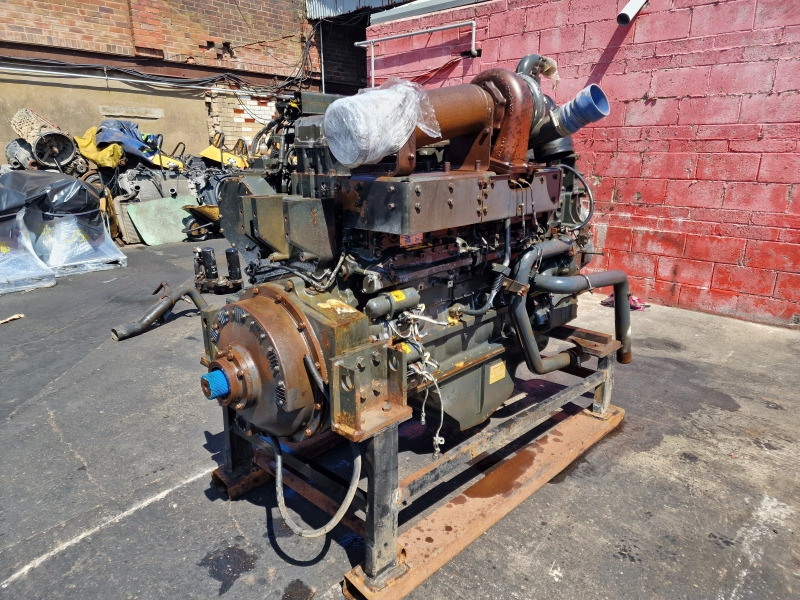 Komatsu SAA6D170E-5 Engine (Plant) - Motor para Máquina de construção: foto 1 Komatsu SAA6D170E-5 Engine (Plant) - Motor para Máquina de construção: foto 1