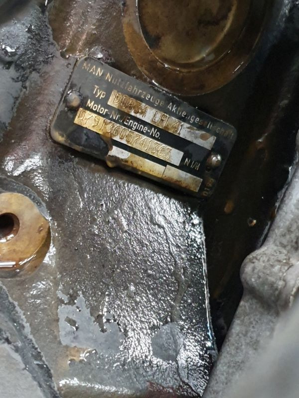 MAN D0834 LFL41 - Motor para Camião: foto 2 MAN D0834 LFL41 - Motor para Camião: foto 2