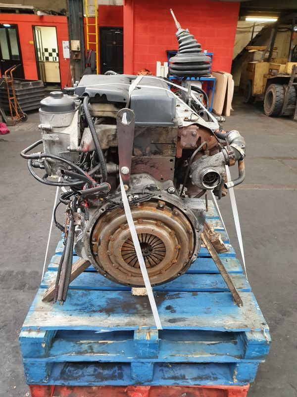 MAN D0834 LFL41 - Motor para Camião: foto 3 MAN D0834 LFL41 - Motor para Camião: foto 3