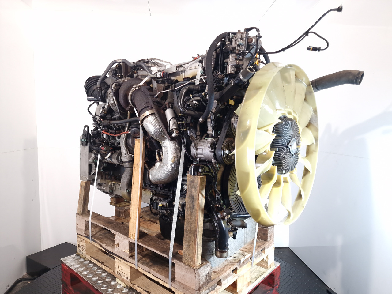 MAN D2676 LF51 Engine (Truck) - Motor para Camião: foto 5 MAN D2676 LF51 Engine (Truck) - Motor para Camião: foto 5