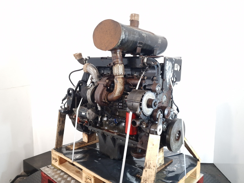 NH F4HE9684E*J102 667TA EBD Engine (Plant) - Motor para Máquina de construção: foto 4 NH F4HE9684E*J102 667TA EBD Engine (Plant) - Motor para Máquina de construção: foto 4