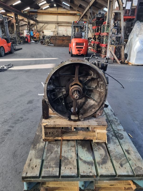 ZF 6S1000TO Gearbox - Caixa de velocidade: foto 3 ZF 6S1000TO Gearbox - Caixa de velocidade: foto 3