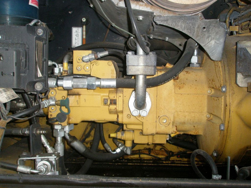 Escavadeira de rodas Caterpillar M318D: foto 6