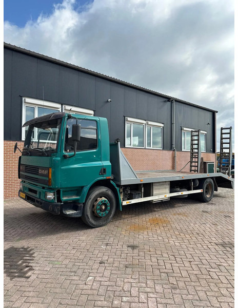 DAF CF 65.220 CF 65.210 - Camião transporte de veículos: foto 1 DAF CF 65.220 CF 65.210 - Camião transporte de veículos: foto 1