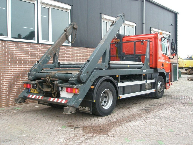 DAF CF 85 CF85.360 - Camião com sistema de cabo: foto 4 DAF CF 85 CF85.360 - Camião com sistema de cabo: foto 4